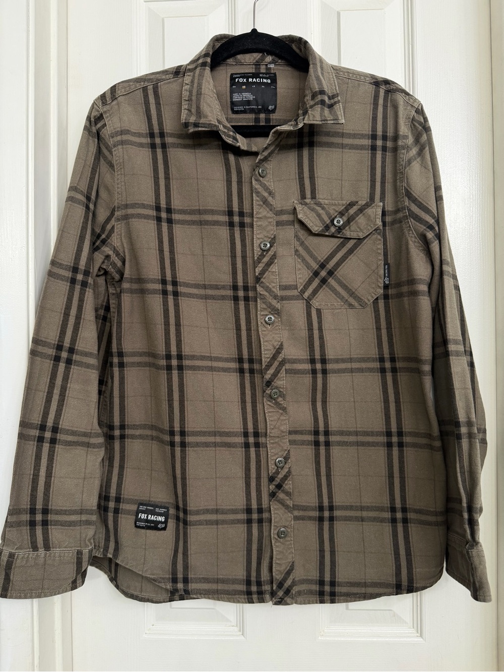 7106 Fox Racing Men's M Brown/Black Plaid Flannel Long Sleeve Button-Up Pocket